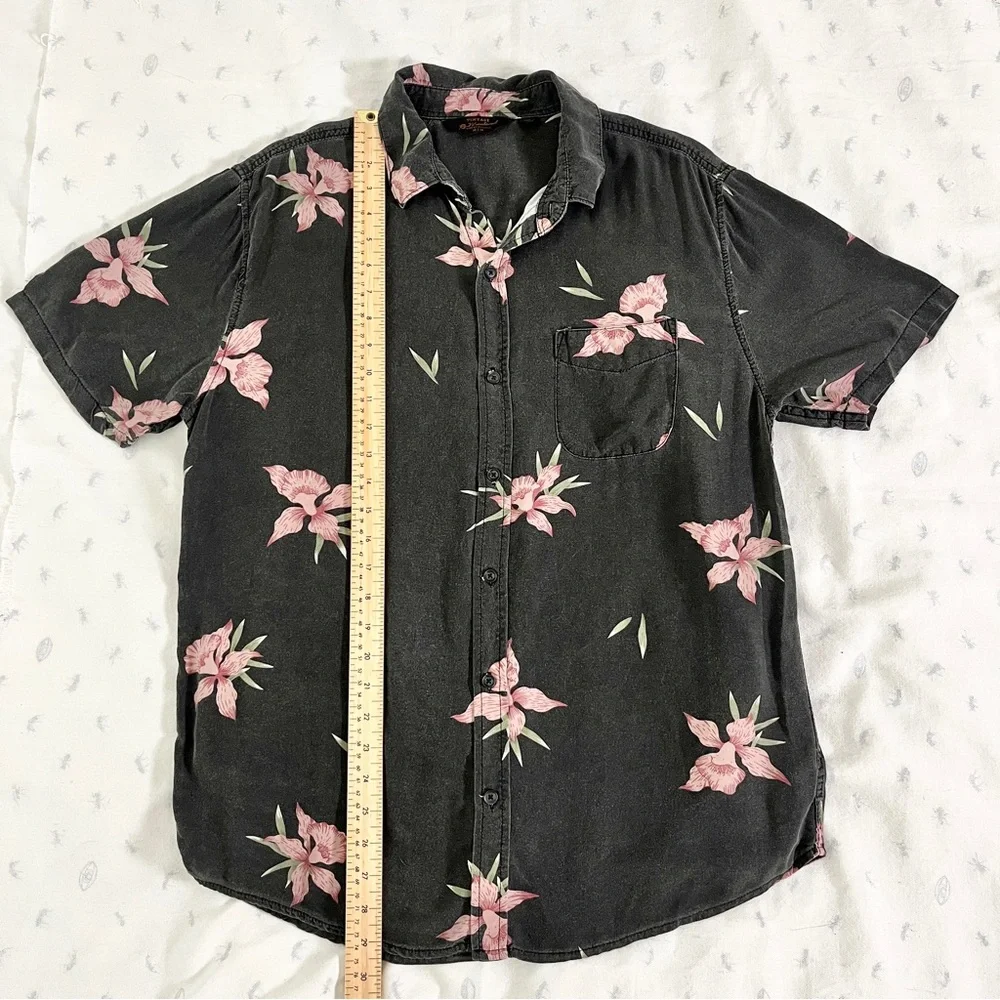 Cotton On Vintage Remastered Faded Black Pink Tropical Floral Hawaiian Shirt, M - Picture 7 of 13
